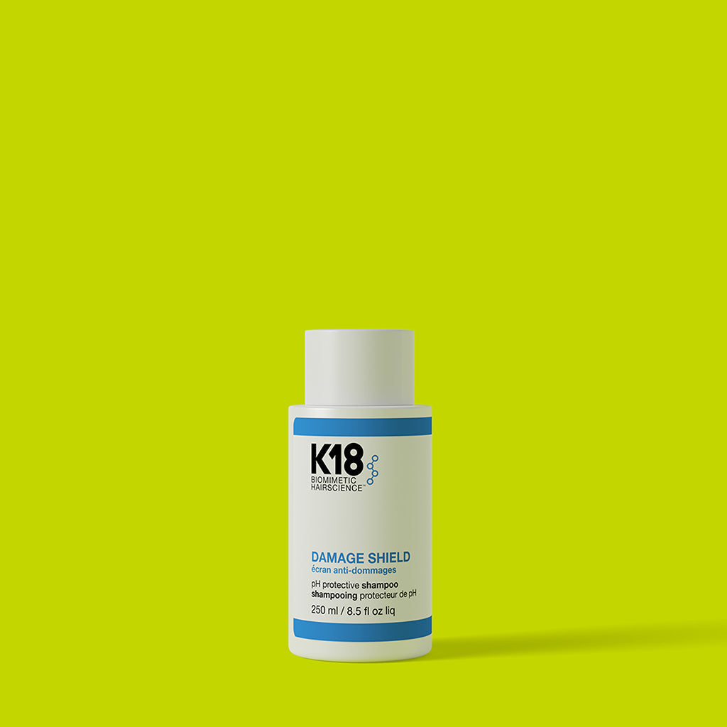 Répare cliniquement les cheveux abîmés en 4 minutes sans rinçage. Masque K18 au K18PEPTIDE™ : résultats visibles dès la 1ère utilisation. Stalter Coiffeur.